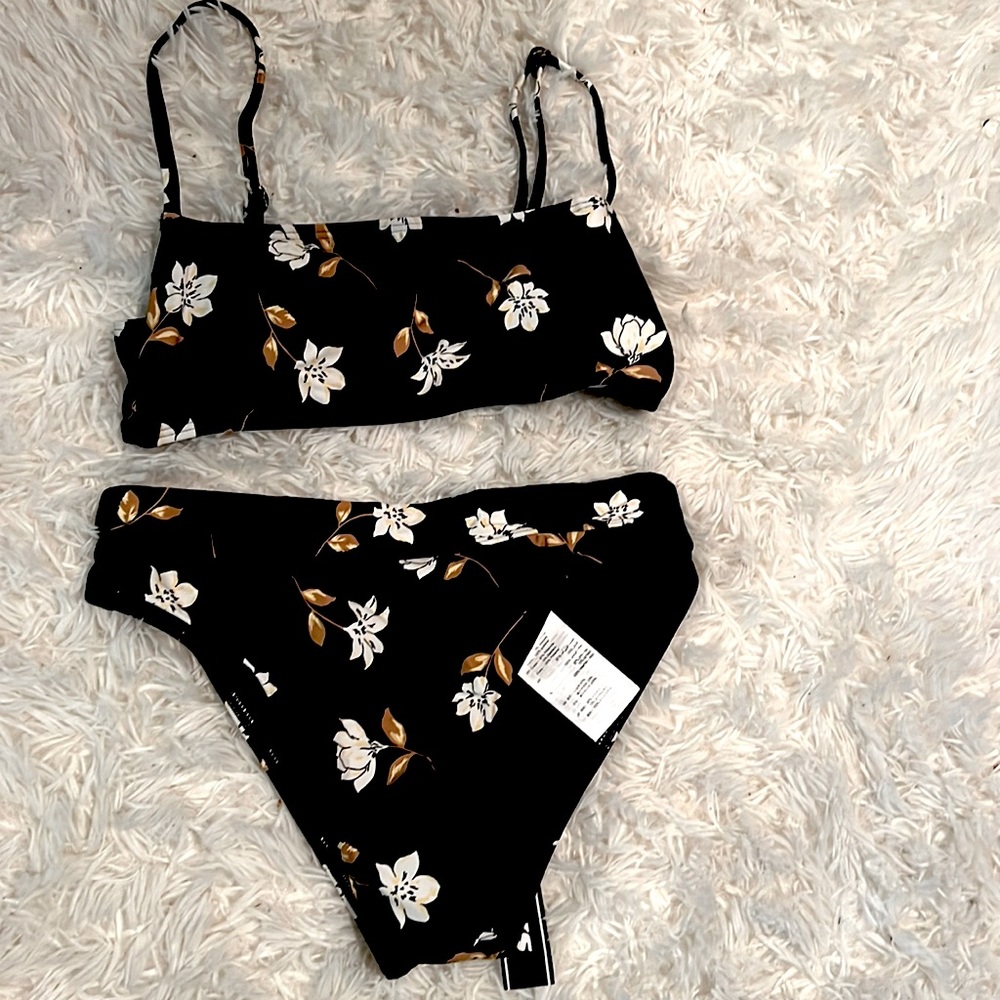 Brand new bikini from Tilly’s